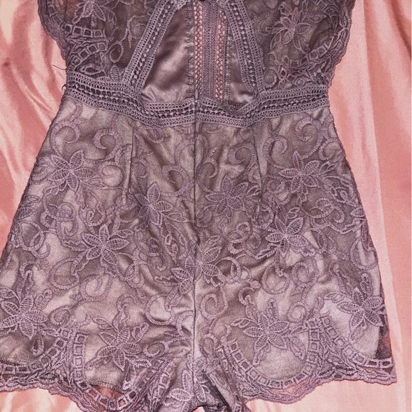 Romper - Picture 5 of 7